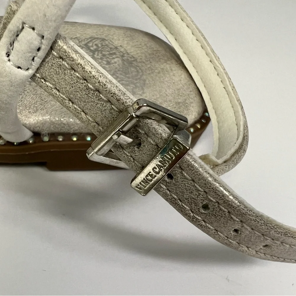Vince Camuto- Sandals, Size:2, New with tag on‎ bottom, Silver, Strap